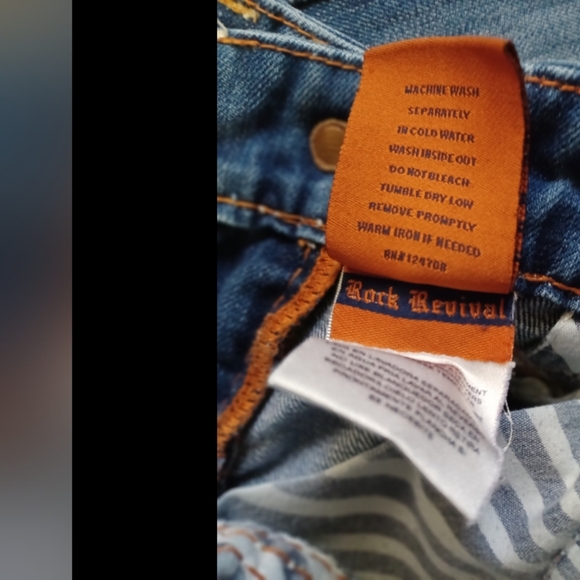 Rock Revival Men's Jeans Antonio Boot Cut Style American Classic Distressed - Picture 5 of 12